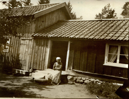 B 11 Johanna stugan Marielund ca 1920